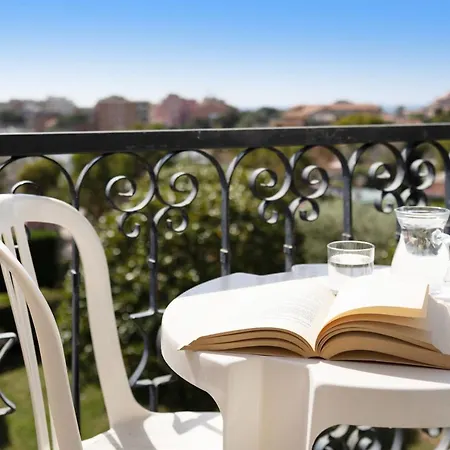 E2-2 Bilocale Superior Borgo Rovere Сasa de vacaciones *