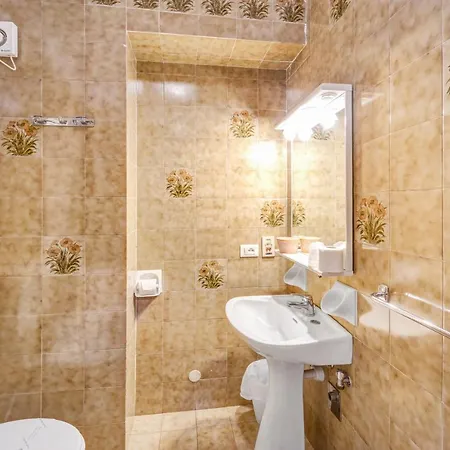 E2-2 Bilocale Superior Borgo Rovere Сasa de vacaciones *
